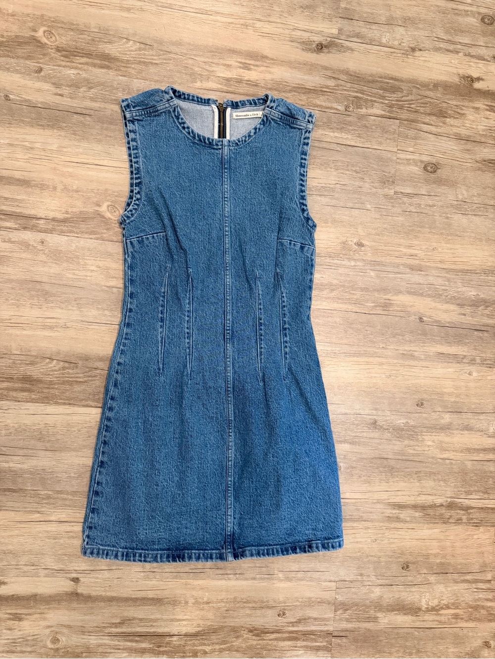 Abercrombie & Fitch Sleeveless Denim Shift Dress in Blue